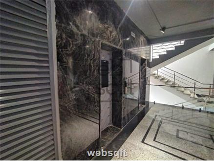 Commercial Showroom for Rent